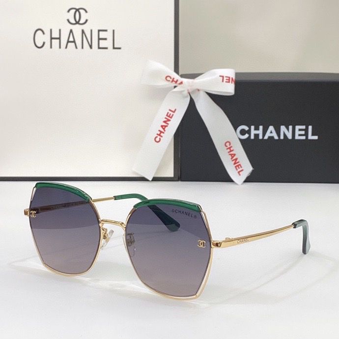 Chanel Sunglass AAA 070